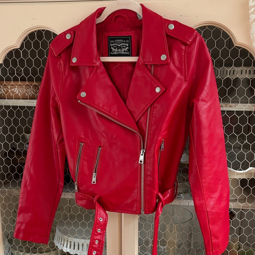 Levi's Vibrant Red Leather Jacket silver accents S Thriller